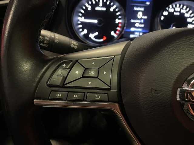 Nissan Qashqai N-Tec Gris