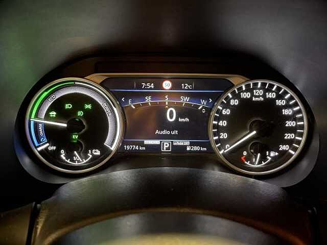 Nissan Juke N-Design Enigma Black Grijs