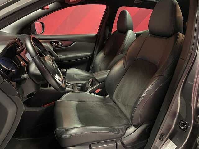 Nissan Qashqai N-Tec Grijs