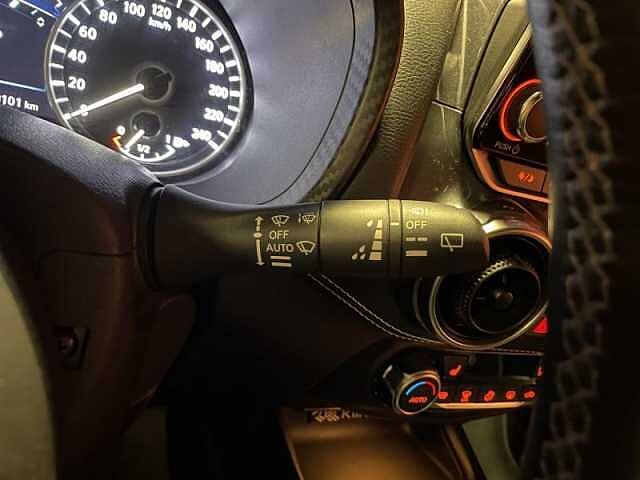Nissan Juke Kiiro Gris