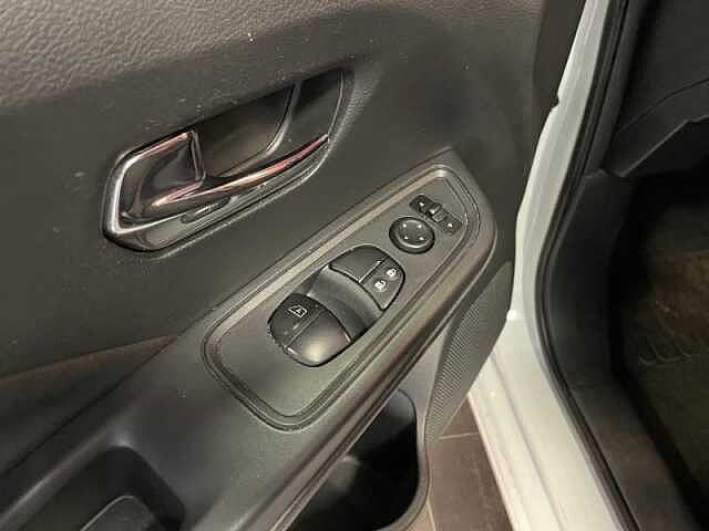 Nissan Micra N-Connecta