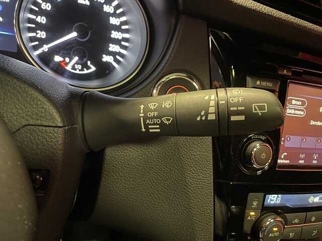 Nissan Qashqai N-Tec Grijs