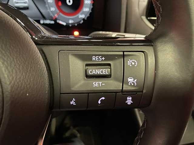 Nissan Qashqai Connect + Design Pack Blanc