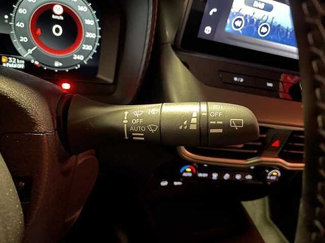 Nissan Juke N-Sport + Tech Pack + Cold Pack Wit