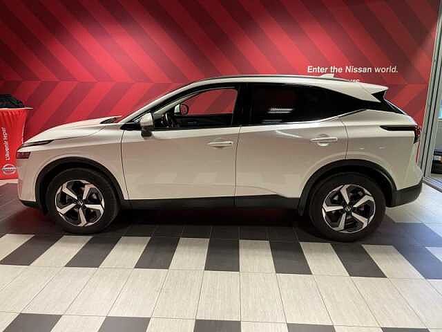 Nissan Qashqai Connect + Design Pack Blanc