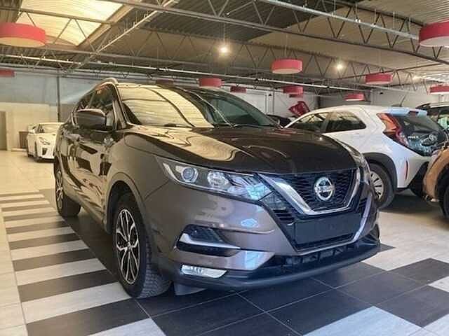 Nissan Qashqai 1.6 BENZINE N-CONNECTA 6MT,  incl. extra set winterbanden op alu velg