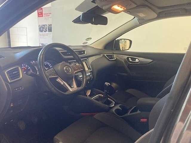 Nissan Qashqai 1.6 BENZINE N-CONNECTA 6MT,  incl. extra set winterbanden op alu velg Brown