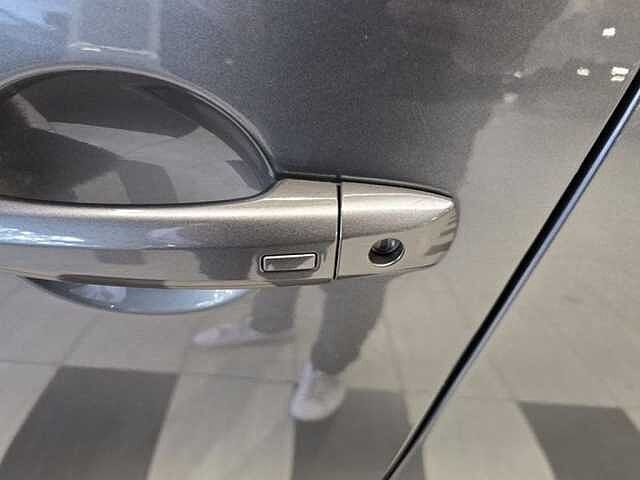 Nissan Qashqai Mild-Hybrid//Connect Pack//360&deg;//Garantie tot 5/2035 Grey