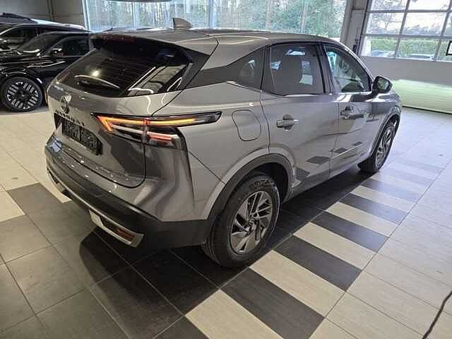 Nissan Qashqai Mild-Hybrid//Connect Pack//360&deg;//Garantie tot 5/2035 Grey