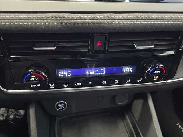 Nissan Qashqai Mild-Hybrid//Connect Pack//360&deg;//Garantie tot 5/2035 Grey