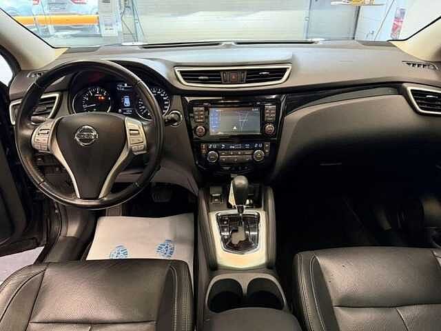 Nissan Qashqai DIG-T Tekna Benzine Automaat Full Option Black