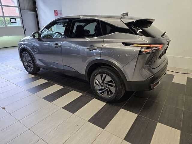 Nissan Qashqai Mild-Hybrid//Connect Pack//360&deg;//Garantie tot 5/2035 Grey