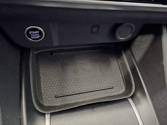 Nissan Qashqai Mild-Hybrid//Connect Pack//360&deg;//Garantie tot 5/2035 Grey