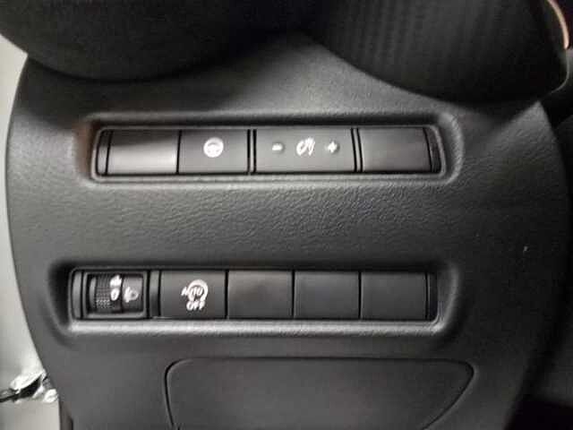 Nissan Juke N-Design//Technology +Interieur PACK/// Garantie tot 08/2033 Silver