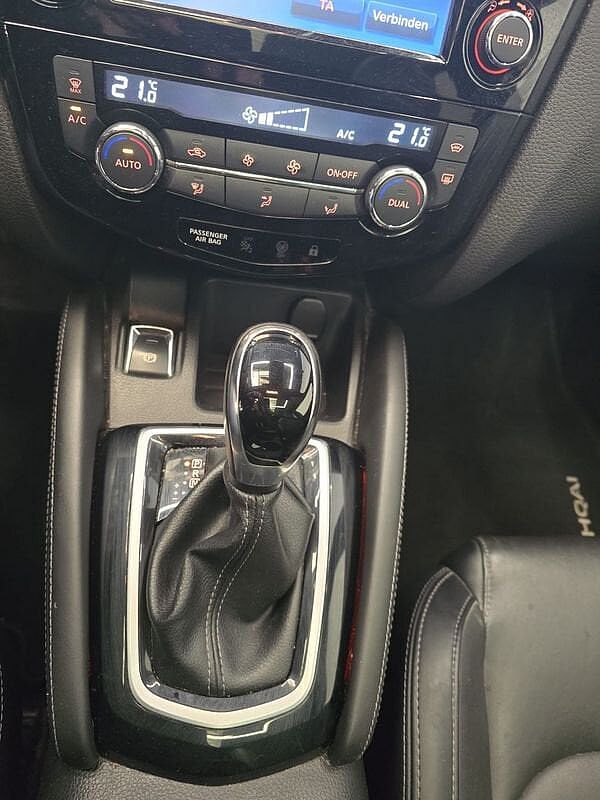 Nissan Qashqai DIG-T Tekna PLUS Xtronic//Bose//360&deg;//Leer//