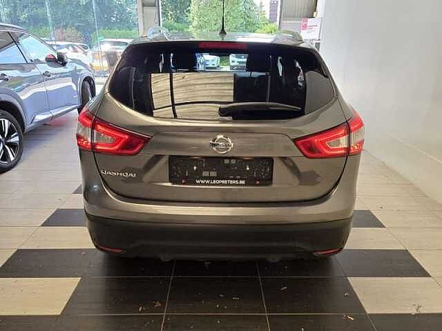 Nissan Qashqai DIG-T Tekna//Pano//Full Option