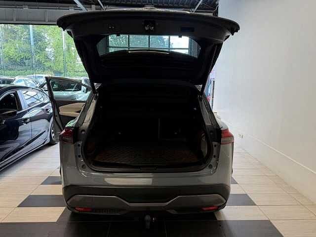 Nissan Qashqai e-POWER Tekna/Premium Interior/Afneembare Trekhaak/Garantie 06/2033 Grey