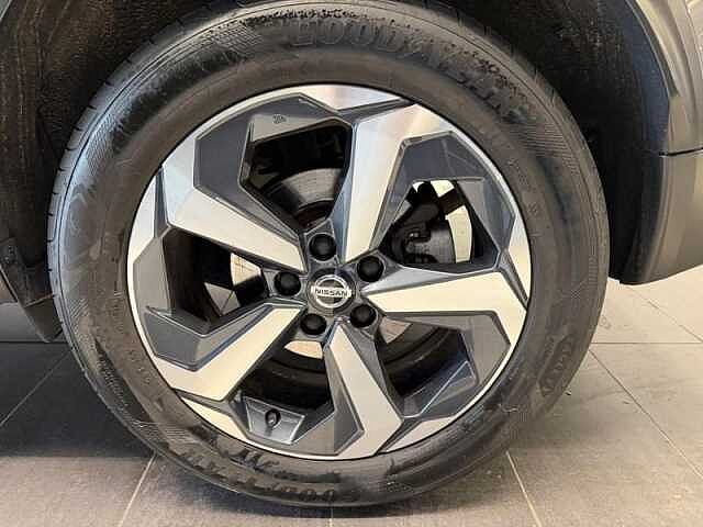 Nissan Qashqai Mild-Hybrid N-Connecta 158PK Benzine Manueel Grey