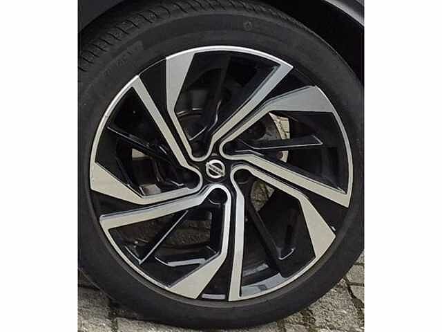 Nissan Qashqai Mild-Hybrid Tekna+ Xtronic White