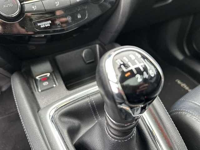 Nissan Qashqai dCi Tekna