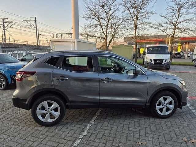 Nissan Qashqai DIG-T Urban Edition DCT Anthracite