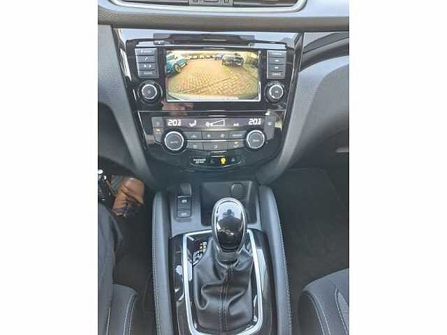 Nissan Qashqai DIG-T Urban Edition DCT Anthracite