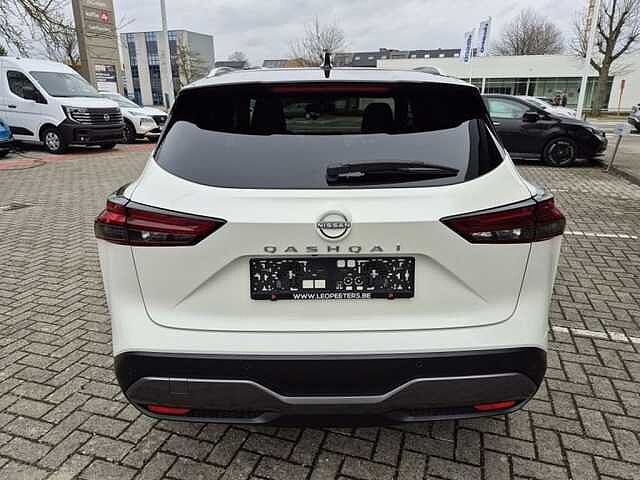 Nissan Qashqai Mild-Hybrid Tekna+ Xtronic White