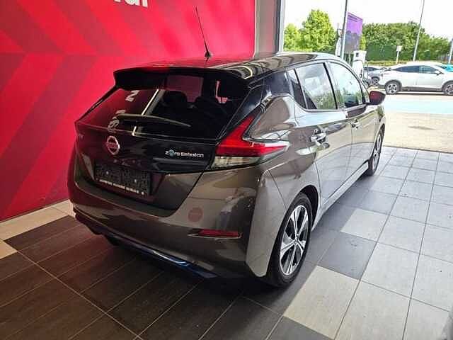 Nissan LEAF EV N-Connecta 40kWh / Battery TOP