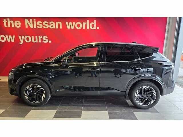 Nissan Qashqai 1.5 e-POWER / N-Connecta / Directie wagen Black