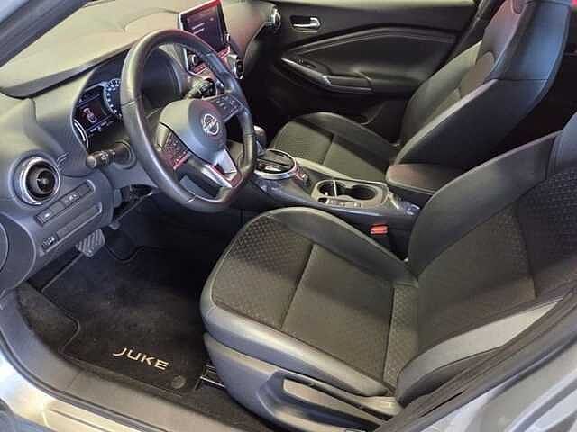 Nissan Juke 1.6 Hybrid 145 N-Connecta Silver