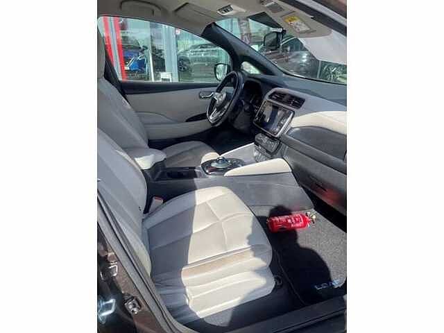 Nissan LEAF Tekna