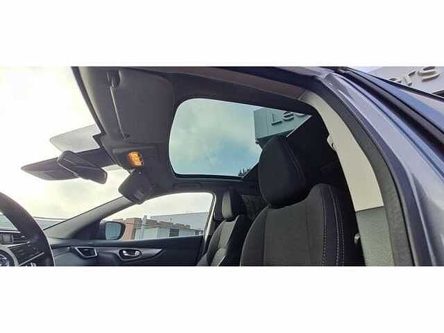 Nissan Qashqai N-Connecta + Disign-pack Grey