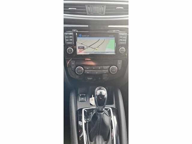 Nissan Qashqai N-Connecta + Disign-pack Grey