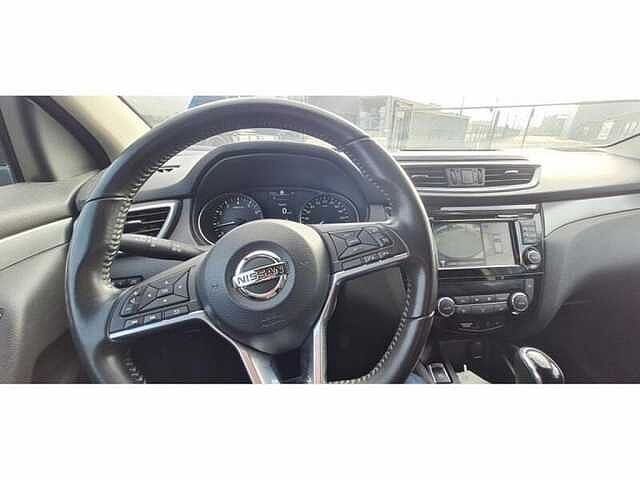 Nissan Qashqai N-Connecta + Disign-pack Grey