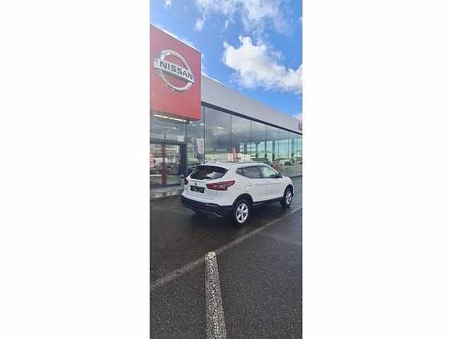 Nissan Qashqai N-Connecta 1.3 DIG-T White