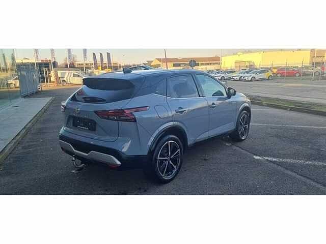 Nissan Qashqai Tekna 1.3 benz mt Grey