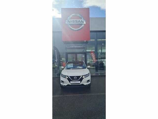 Nissan Qashqai N-Connecta 1.3 DIG-T White