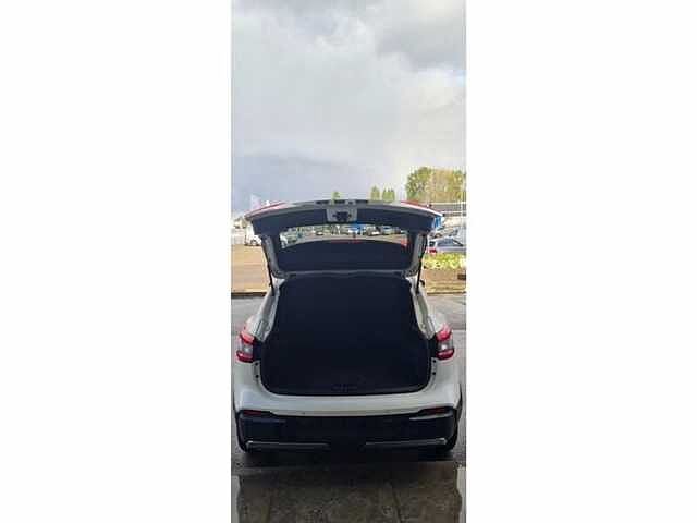 Nissan Qashqai N-Connecta 1.3 DIG-T White