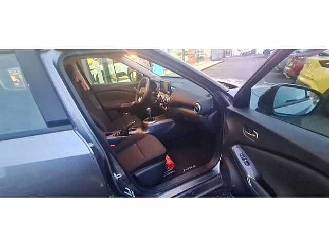 Nissan Qashqai Mild-Hybrid N-Connecta Grey