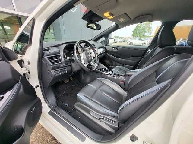 Nissan LEAF EV Tekna 62kWh