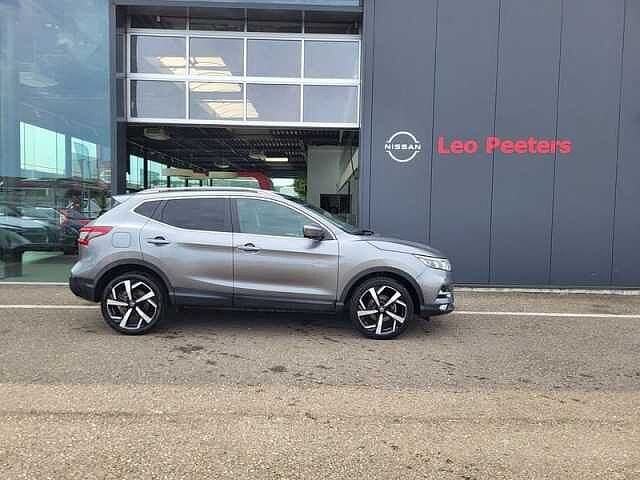 Nissan Qashqai DIG-T N-Connecta DCT
