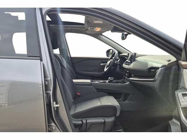 Nissan X-Trail N-Connecta HYBRID GPS / 360&deg; CAMERA / AUTOM. AIRCO/ OPEN PANO dak 7PLAATSEN / CR Grey