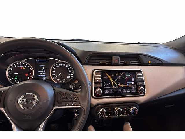 Nissan Micra GPS + CAMERA + SENSOREN
