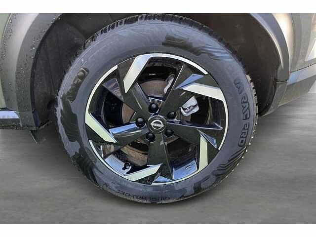 Nissan Juke 1.6 Hybrid 145 N-Connecta | Navi | Cruise | Keyless | Camera Grey