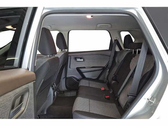 Nissan X-Trail Mild-Hybrid 163 X-Tronic N-Connecta 7 zit/Automaat/Navigatie/360 Camera/Parkeers Grey