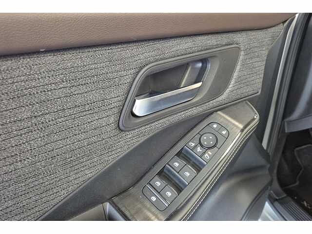 Nissan X-Trail Mild-Hybrid 163 X-Tronic N-Connecta 7 zit/Automaat/Navigatie/360 Camera/Parkeers Grey