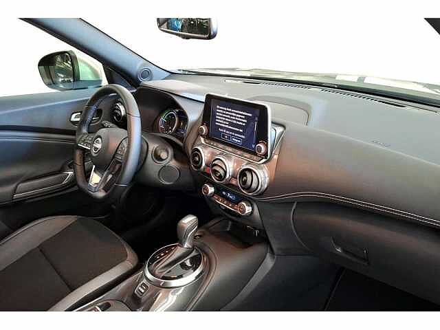 Nissan Juke 1.6 Hybrid 145 N-Design Automaat/Camera Achteraan/Parkeersensoren/Cruise Control Black