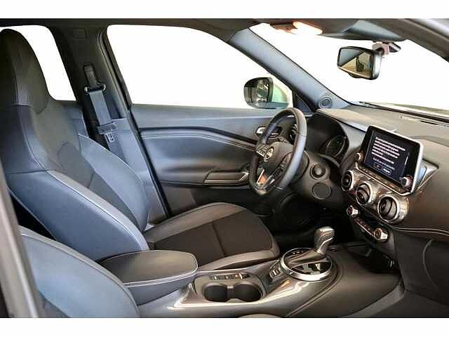 Nissan Juke 1.6 Hybrid 145 N-Design Automaat/Camera Achteraan/Parkeersensoren/Cruise Control Black