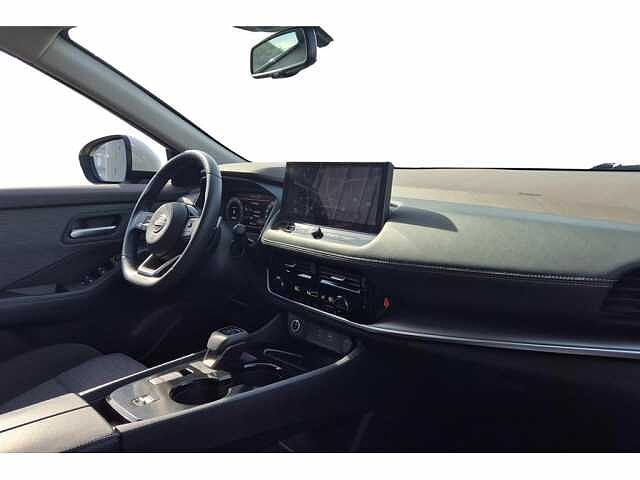 Nissan X-Trail Mild-Hybrid 163 X-Tronic N-Connecta 7 Zitplaatsen - Navigatie - Cruise control White