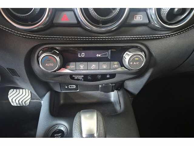 Nissan Juke 1.6 Hybrid 145 N-Connecta Automaat/Apple Carplay en Android auto/Camera Achteraa Grey